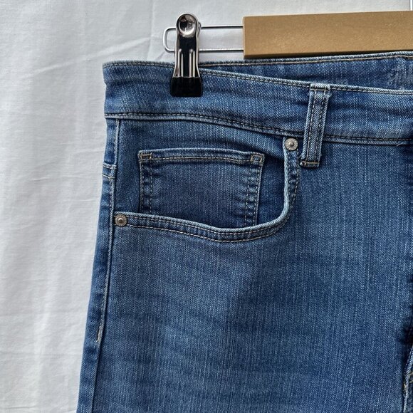 Style & Co. Straight Leg Patchwork Relaxed Denim Jeans Mid-Wash Pockets Women 10 - Picture 7 of 16